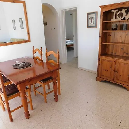 Sea View Apartment, Close To Amenities Апартаменты *